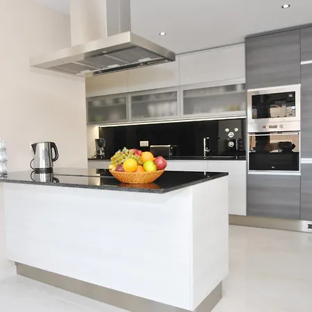 Holiday Home In Armacao Near Sandy Beaches