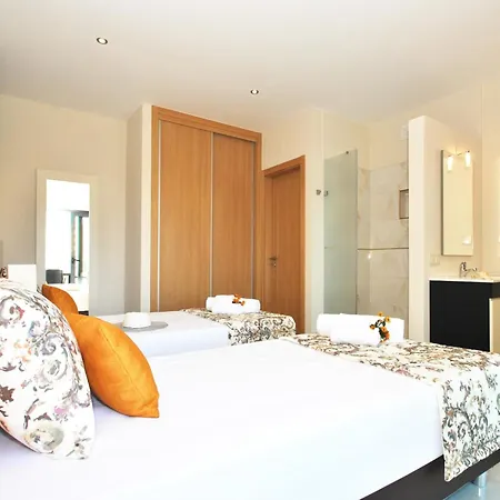 Holiday Home In Armacao Near Sandy Beaches