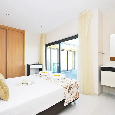 Holiday Home In Armacao Near Sandy Beaches * Armacao de Pera